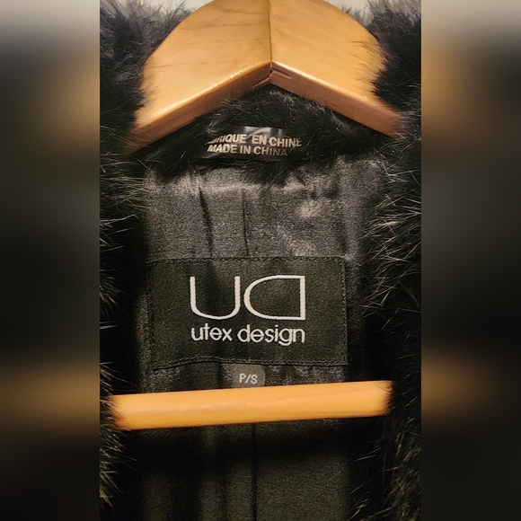 UTEX Design Black Leather Suede Jacket with Fur Collar - Picture 6 of 7